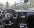 Черный Шкода Октавия, объемом двигателя 1.6 л и пробегом 344 тыс. км за 8300 $, фото 3 на Automoto.ua
