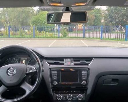 Черный Шкода Октавия, объемом двигателя 1.6 л и пробегом 287 тыс. км за 11000 $, фото 10 на Automoto.ua