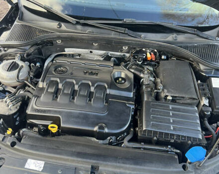 Черный Шкода Октавия, объемом двигателя 1.6 л и пробегом 267 тыс. км за 9497 $, фото 16 на Automoto.ua