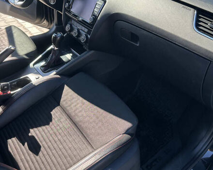 Черный Шкода Октавия, объемом двигателя 1.97 л и пробегом 284 тыс. км за 15200 $, фото 27 на Automoto.ua