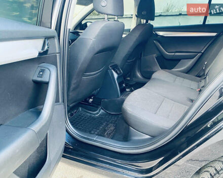 Чорний Шкода Октавія, об'ємом двигуна 1.6 л та пробігом 319 тис. км за 9700 $, фото 25 на Automoto.ua