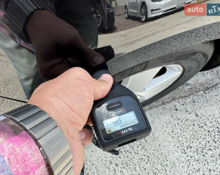 Черный Шкода Октавия, объемом двигателя 1.6 л и пробегом 222 тыс. км за 11750 $, фото 97 на Automoto.ua