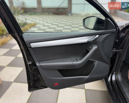 Черный Шкода Октавия, объемом двигателя 1.6 л и пробегом 232 тыс. км за 9900 $, фото 18 на Automoto.ua