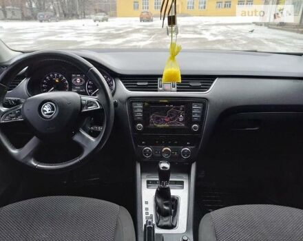 Черный Шкода Октавия, объемом двигателя 1.6 л и пробегом 310 тыс. км за 11700 $, фото 11 на Automoto.ua