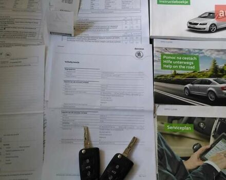 Чорний Шкода Октавія, об'ємом двигуна 1.6 л та пробігом 300 тис. км за 9500 $, фото 13 на Automoto.ua