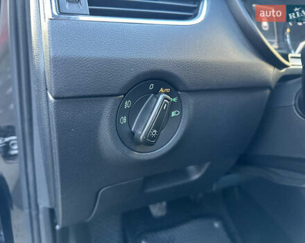 Черный Шкода Октавия, объемом двигателя 1.6 л и пробегом 284 тыс. км за 10500 $, фото 47 на Automoto.ua