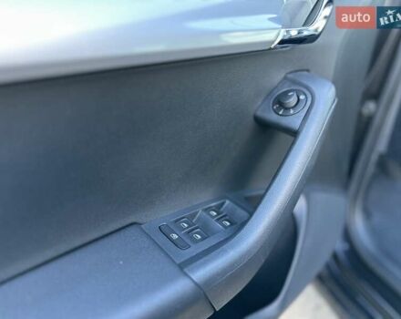 Черный Шкода Октавия, объемом двигателя 1.6 л и пробегом 209 тыс. км за 11500 $, фото 9 на Automoto.ua