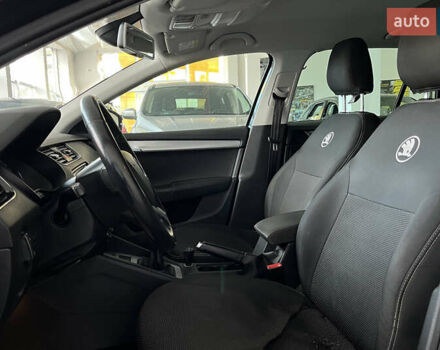 Чорний Шкода Октавія, об'ємом двигуна 1.6 л та пробігом 288 тис. км за 10500 $, фото 8 на Automoto.ua