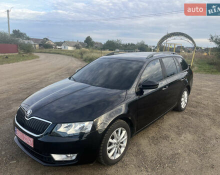 Чорний Шкода Октавія, об'ємом двигуна 2 л та пробігом 295 тис. км за 11800 $, фото 2 на Automoto.ua