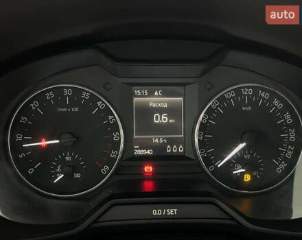 Чорний Шкода Октавія, об'ємом двигуна 1.6 л та пробігом 288 тис. км за 10500 $, фото 13 на Automoto.ua