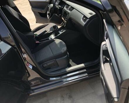 Чорний Шкода Октавія, об'ємом двигуна 1.6 л та пробігом 225 тис. км за 12000 $, фото 6 на Automoto.ua