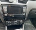 Черный Шкода Октавия, объемом двигателя 0 л и пробегом 253 тыс. км за 13000 $, фото 2 на Automoto.ua