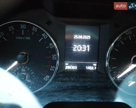 Шкода Октавия 2014 в Мукачеве на Automoto.ua Черный Шкода Октавия, объемом двигателя 1.6 л и пробегом 296 тыс. км за 10800 $, фото 9 на Automoto.ua