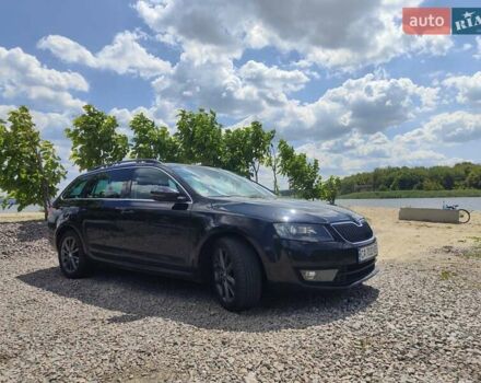 Черный Шкода Октавия, объемом двигателя 1.6 л и пробегом 257 тыс. км за 11800 $, фото 6 на Automoto.ua