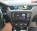 Черный Шкода Октавия, объемом двигателя 2 л и пробегом 220 тыс. км за 10800 $, фото 5 на Automoto.ua