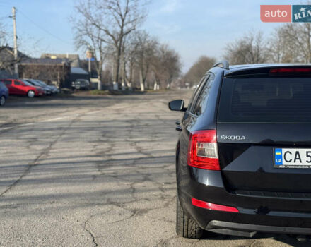 Чорний Шкода Октавія, об'ємом двигуна 1.97 л та пробігом 270 тис. км за 12500 $, фото 8 на Automoto.ua