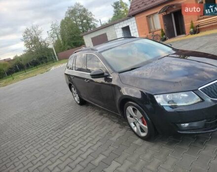 Черный Шкода Октавия, объемом двигателя 2 л и пробегом 220 тыс. км за 10800 $, фото 2 на Automoto.ua