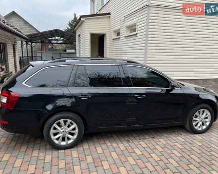 Черный Шкода Октавия, объемом двигателя 2 л и пробегом 312 тыс. км за 13500 $, фото 7 на Automoto.ua