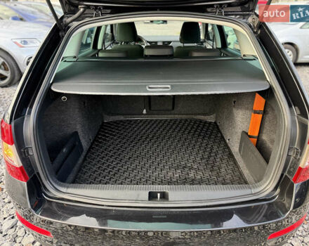 Черный Шкода Октавия, объемом двигателя 1.6 л и пробегом 218 тыс. км за 11950 $, фото 29 на Automoto.ua