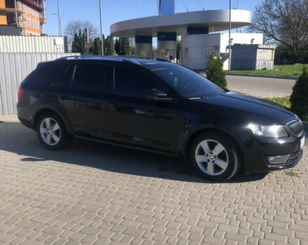 Черный Шкода Октавия, объемом двигателя 1.6 л и пробегом 270 тыс. км за 11000 $, фото 2 на Automoto.ua