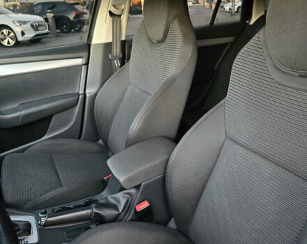 Чорний Шкода Октавія, об'ємом двигуна 1.97 л та пробігом 293 тис. км за 12900 $, фото 25 на Automoto.ua