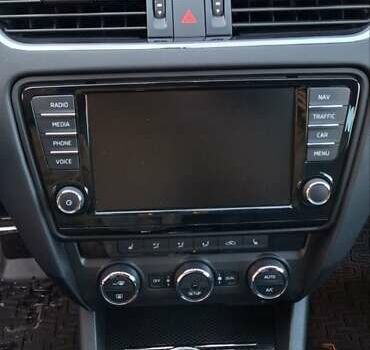 Черный Шкода Октавия, объемом двигателя 2 л и пробегом 236 тыс. км за 14200 $, фото 27 на Automoto.ua