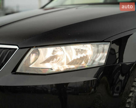 Чорний Шкода Октавія, об'ємом двигуна 1.6 л та пробігом 225 тис. км за 13400 $, фото 12 на Automoto.ua