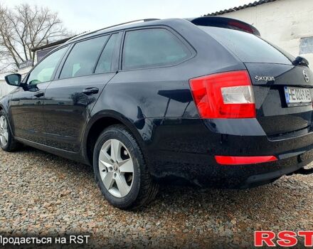Черный Шкода Октавия, объемом двигателя 1.6 л и пробегом 220 тыс. км за 10600 $, фото 1 на Automoto.ua