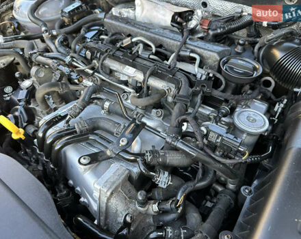 Черный Шкода Октавия, объемом двигателя 1.6 л и пробегом 284 тыс. км за 10500 $, фото 60 на Automoto.ua