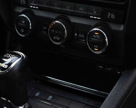 Черный Шкода Октавия, объемом двигателя 2 л и пробегом 283 тыс. км за 14750 $, фото 15 на Automoto.ua