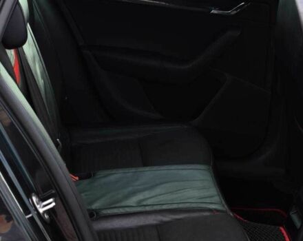 Черный Шкода Октавия, объемом двигателя 2 л и пробегом 283 тыс. км за 14750 $, фото 18 на Automoto.ua