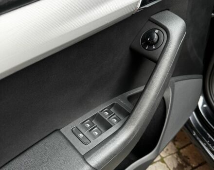 Черный Шкода Октавия, объемом двигателя 1.97 л и пробегом 260 тыс. км за 10950 $, фото 15 на Automoto.ua