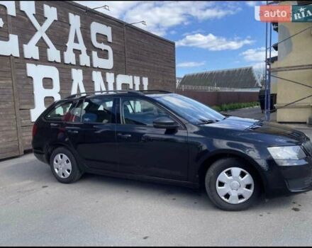 Черный Шкода Октавия, объемом двигателя 1.6 л и пробегом 384 тыс. км за 9200 $, фото 6 на Automoto.ua