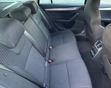 Черный Шкода Октавия, объемом двигателя 1.6 л и пробегом 275 тыс. км за 12450 $, фото 26 на Automoto.ua