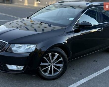 Шкода Октавия 2015 в Хмельницком на Automoto.ua Черный Шкода Октавия, объемом двигателя 1.6 л и пробегом 237 тыс. км за 12500 $, фото 11 на Automoto.ua