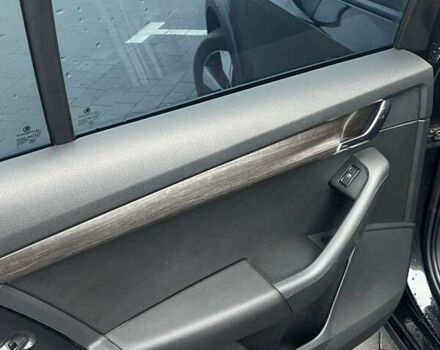 Черный Шкода Октавия, объемом двигателя 1.97 л и пробегом 303 тыс. км за 14800 $, фото 12 на Automoto.ua