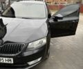 Черный Шкода Октавия, объемом двигателя 2 л и пробегом 340 тыс. км за 11000 $, фото 1 на Automoto.ua