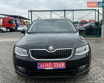 Шкода Октавия 2015 в Червонограде на Automoto.ua Черный Шкода Октавия, объемом двигателя 1.97 л и пробегом 246 тыс. км за 14135 $, фото 9 на Automoto.ua