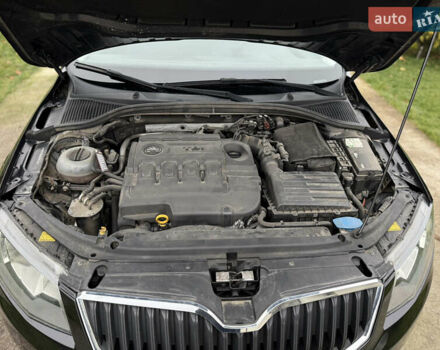 Черный Шкода Октавия, объемом двигателя 1.6 л и пробегом 285 тыс. км за 10800 $, фото 16 на Automoto.ua