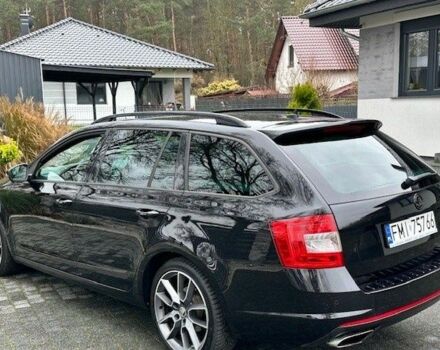 Черный Шкода Октавия, объемом двигателя 2 л и пробегом 229 тыс. км за 9900 $, фото 5 на Automoto.ua