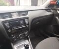 Чорний Шкода Октавія, об'ємом двигуна 1.6 л та пробігом 307 тис. км за 10699 $, фото 7 на Automoto.ua