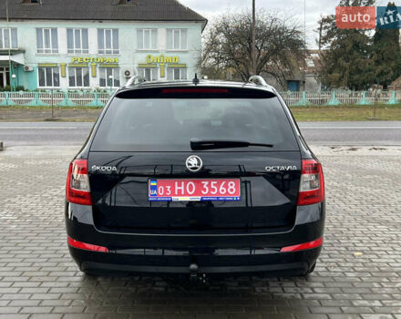 Шкода Октавия 2015 в Червонограде на Automoto.ua Черный Шкода Октавия, объемом двигателя 1.97 л и пробегом 246 тыс. км за 14135 $, фото 5 на Automoto.ua
