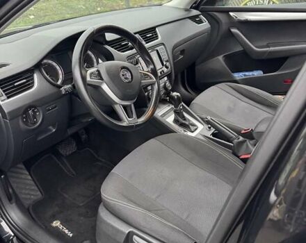 Чорний Шкода Октавія, об'ємом двигуна 1.6 л та пробігом 245 тис. км за 11500 $, фото 26 на Automoto.ua