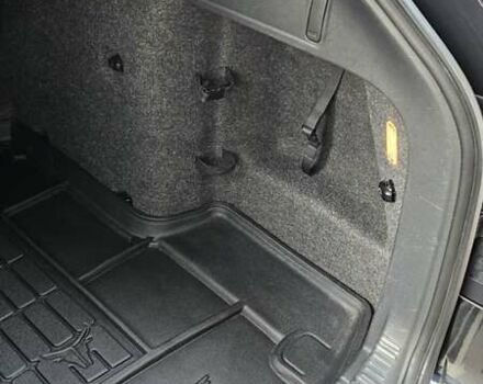 Черный Шкода Октавия, объемом двигателя 1.6 л и пробегом 206 тыс. км за 12000 $, фото 2 на Automoto.ua