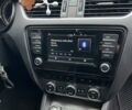 Чорний Шкода Октавія, об'ємом двигуна 1.6 л та пробігом 225 тис. км за 10800 $, фото 3 на Automoto.ua