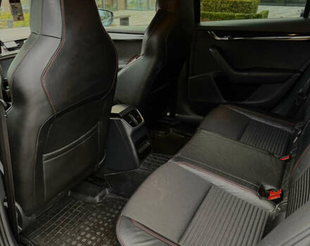 Черный Шкода Октавия, объемом двигателя 1.97 л и пробегом 318 тыс. км за 13000 $, фото 27 на Automoto.ua