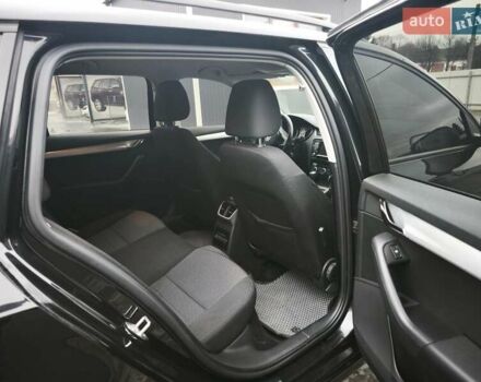 Черный Шкода Октавия, объемом двигателя 1.6 л и пробегом 290 тыс. км за 11700 $, фото 45 на Automoto.ua