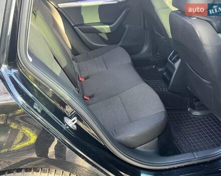 Черный Шкода Октавия, объемом двигателя 1.6 л и пробегом 227 тыс. км за 12790 $, фото 25 на Automoto.ua