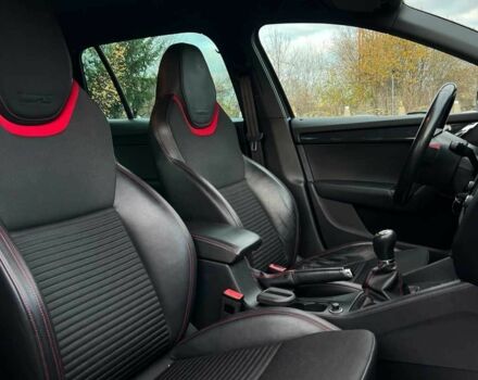 Черный Шкода Октавия, объемом двигателя 2 л и пробегом 191 тыс. км за 12999 $, фото 20 на Automoto.ua