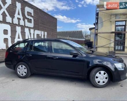 Черный Шкода Октавия, объемом двигателя 1.6 л и пробегом 384 тыс. км за 9200 $, фото 2 на Automoto.ua